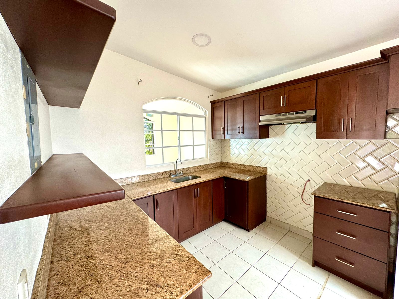 CASA EN VENTA RESIDENCIAL MONTECIELO