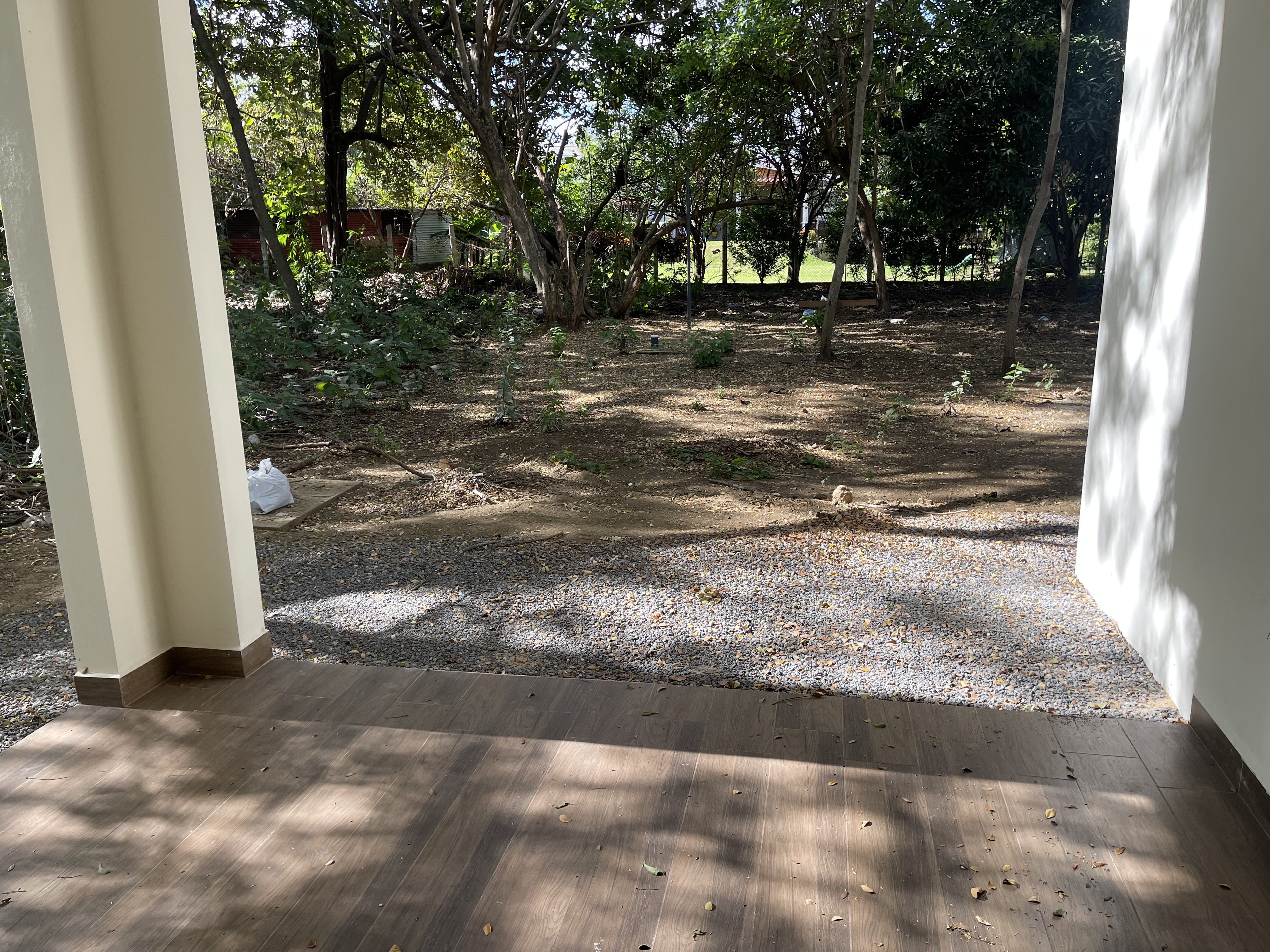 CASA NUEVA EN RESIDENCIAL PRIVADO KM 14 CARRETERA A MASAYA HACIA VERACRUZ NICARAGUA