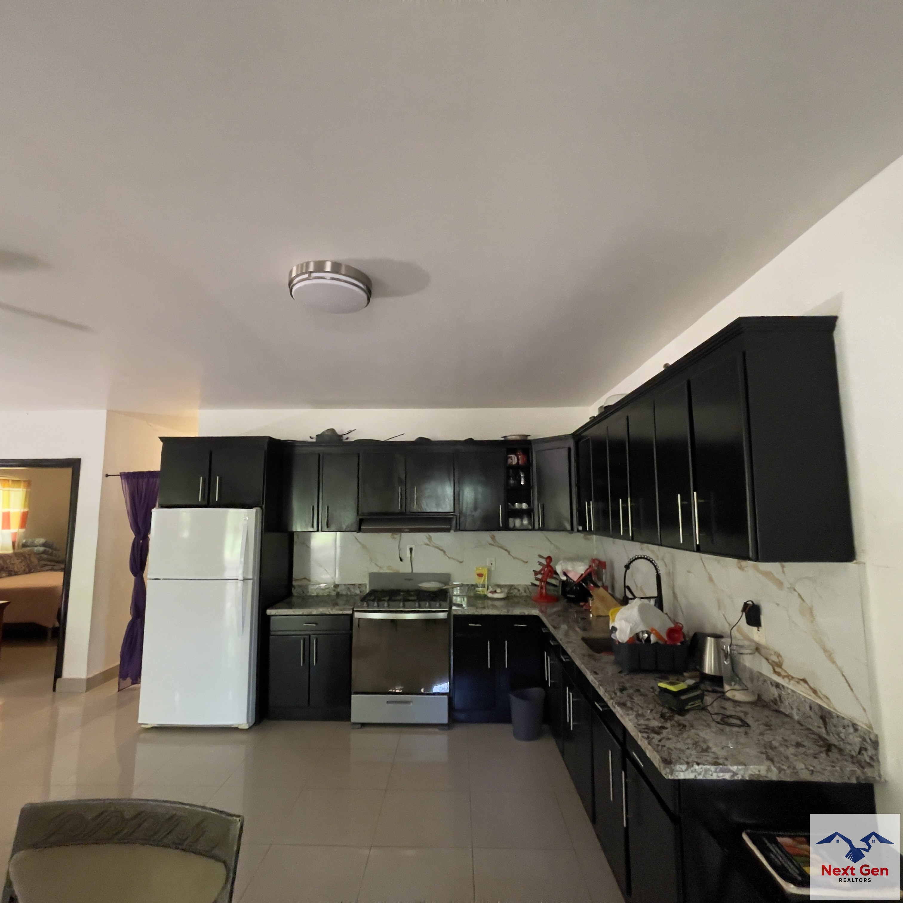 CASA EN VENTA ESTILO QUINTA EN NAGAROTE
