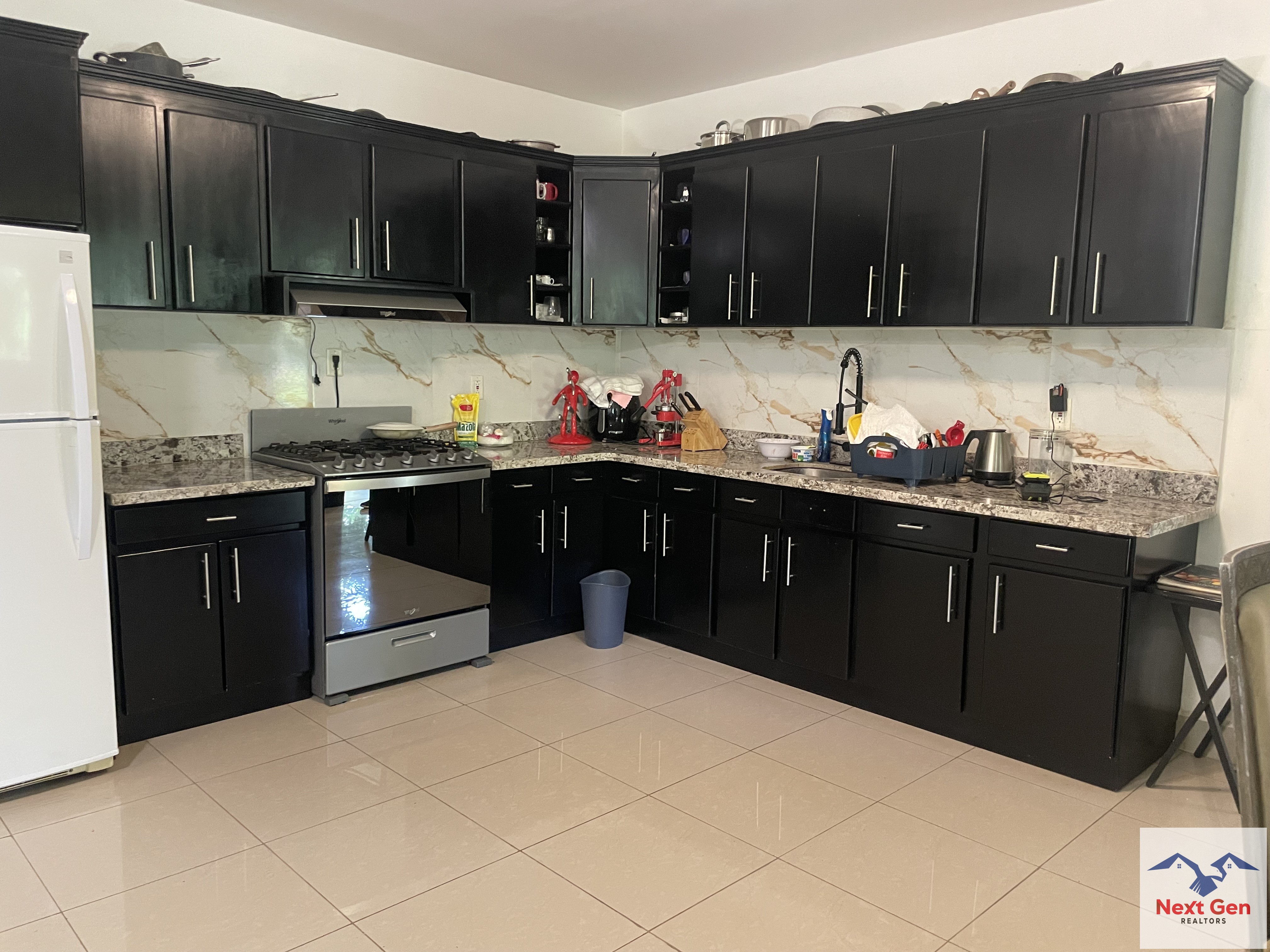 CASA EN VENTA ESTILO QUINTA EN NAGAROTE