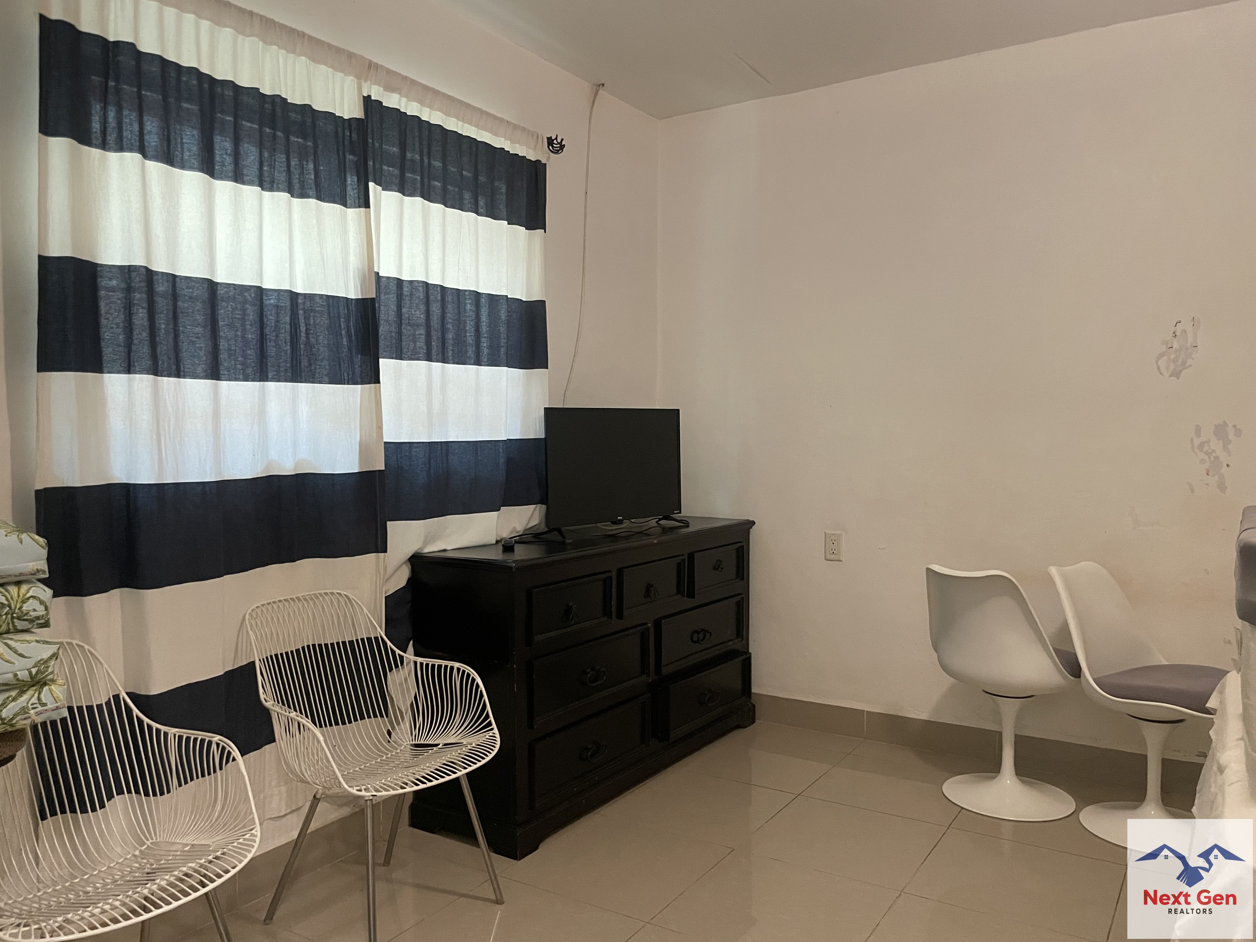 CASA EN VENTA ESTILO QUINTA EN NAGAROTE