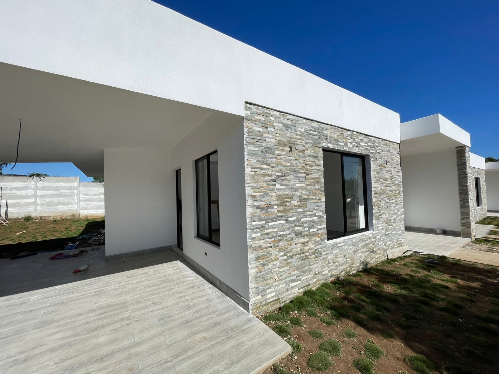 CASAS NUEVAS EN PRECONSTRUCCION VERACRUZ NICARAGUA