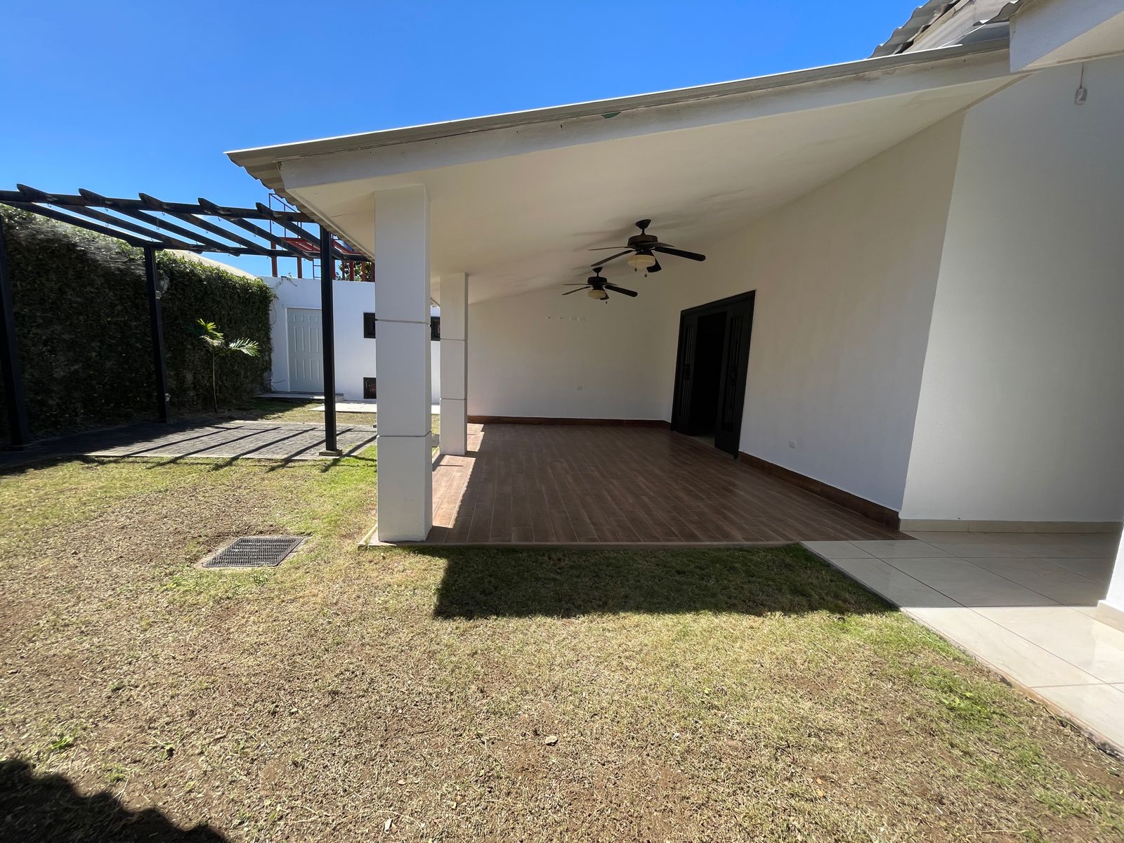 🏡 Casa Espaciosa y Completa en Venta - Sector Veracruz Nicaragua