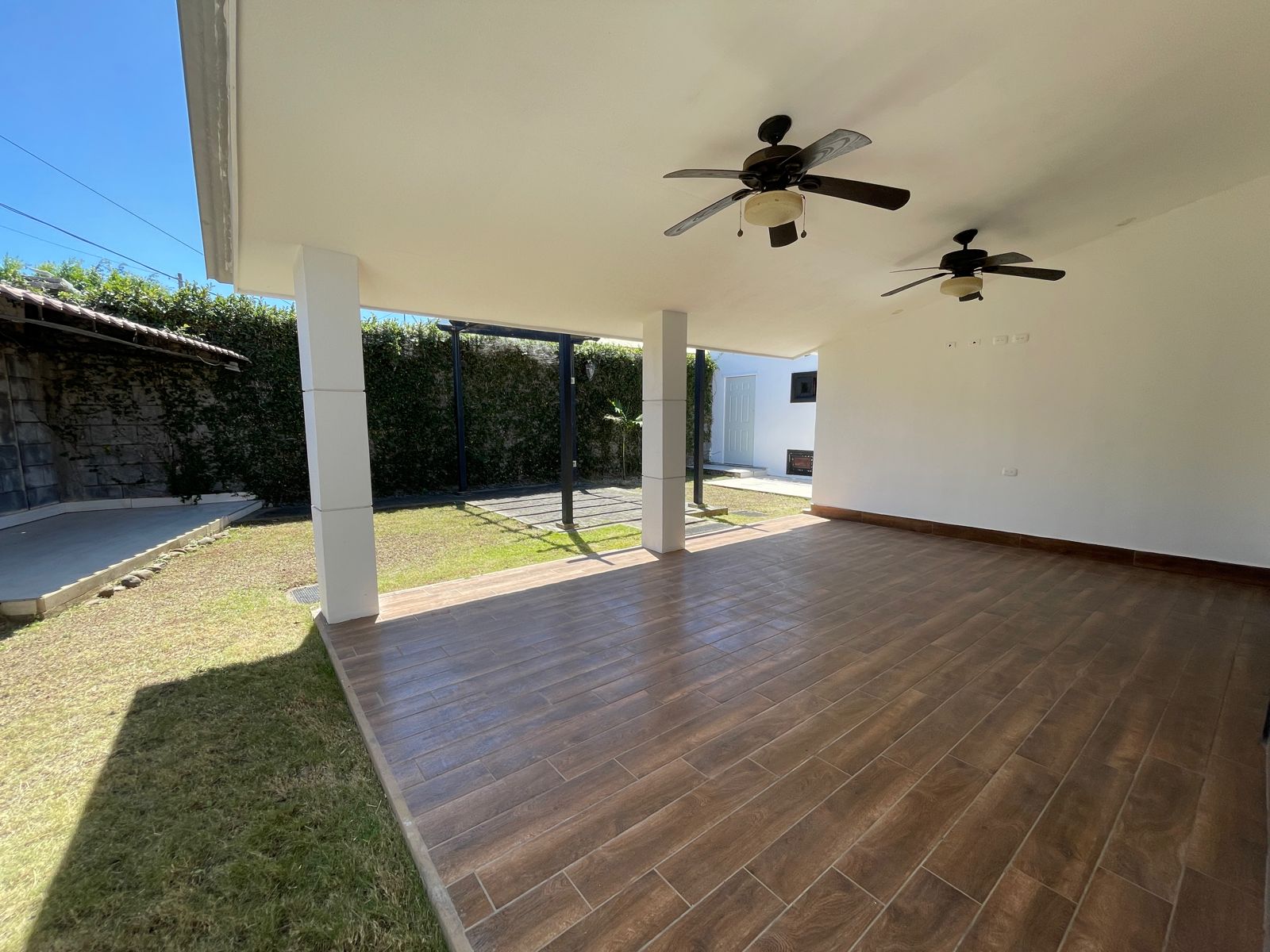 🏡 Casa Espaciosa y Completa en Venta - Sector Veracruz Nicaragua