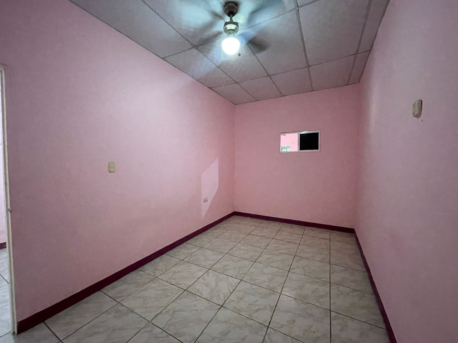 Casa Familiar con Apartamento Independiente en Barrio La Fuente – ¡Oportunidad de Inversión! 🏡✨